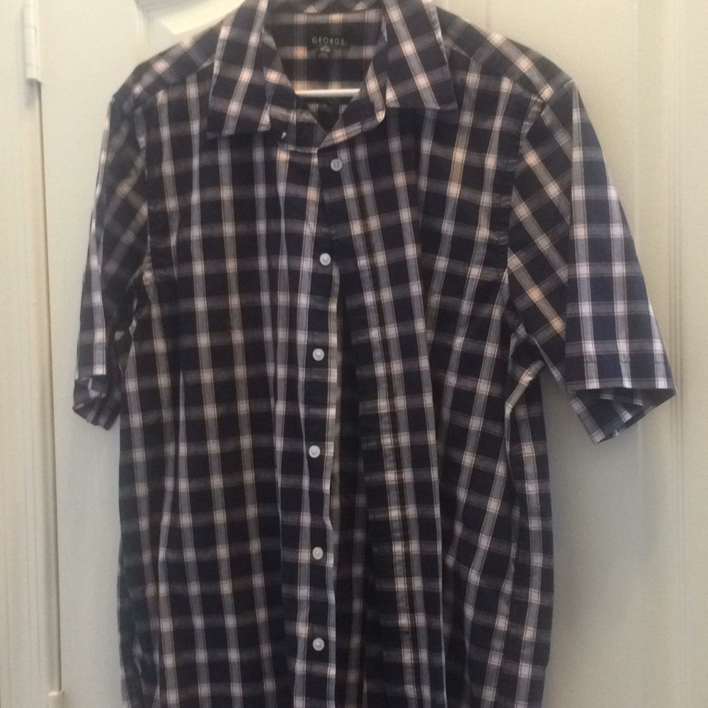 FINAL MARKDOWN Men’s George shirt large